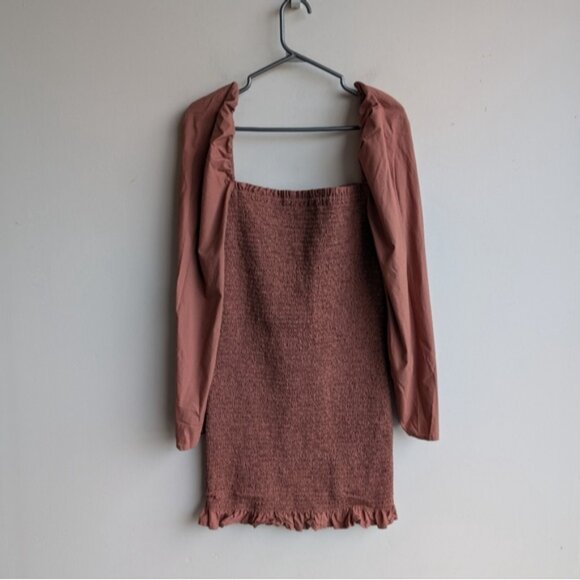 Aritzia Wilfred Maelys puff sleeve shirred long sleeve fitted dress - Picture 4 of 8